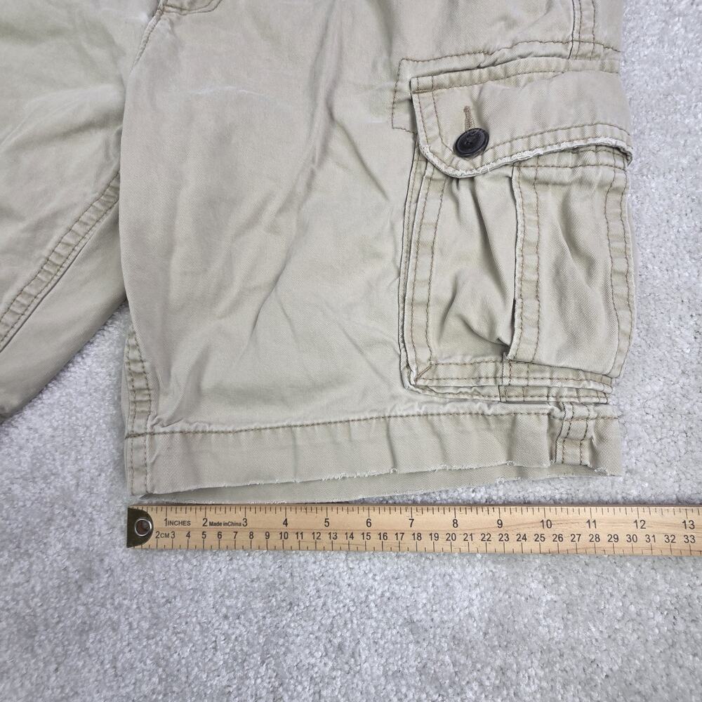 American Eagle Men's Cargo Shorts Khaki Size 36x9 Y2k Style Distressed - Picture 11 of 12